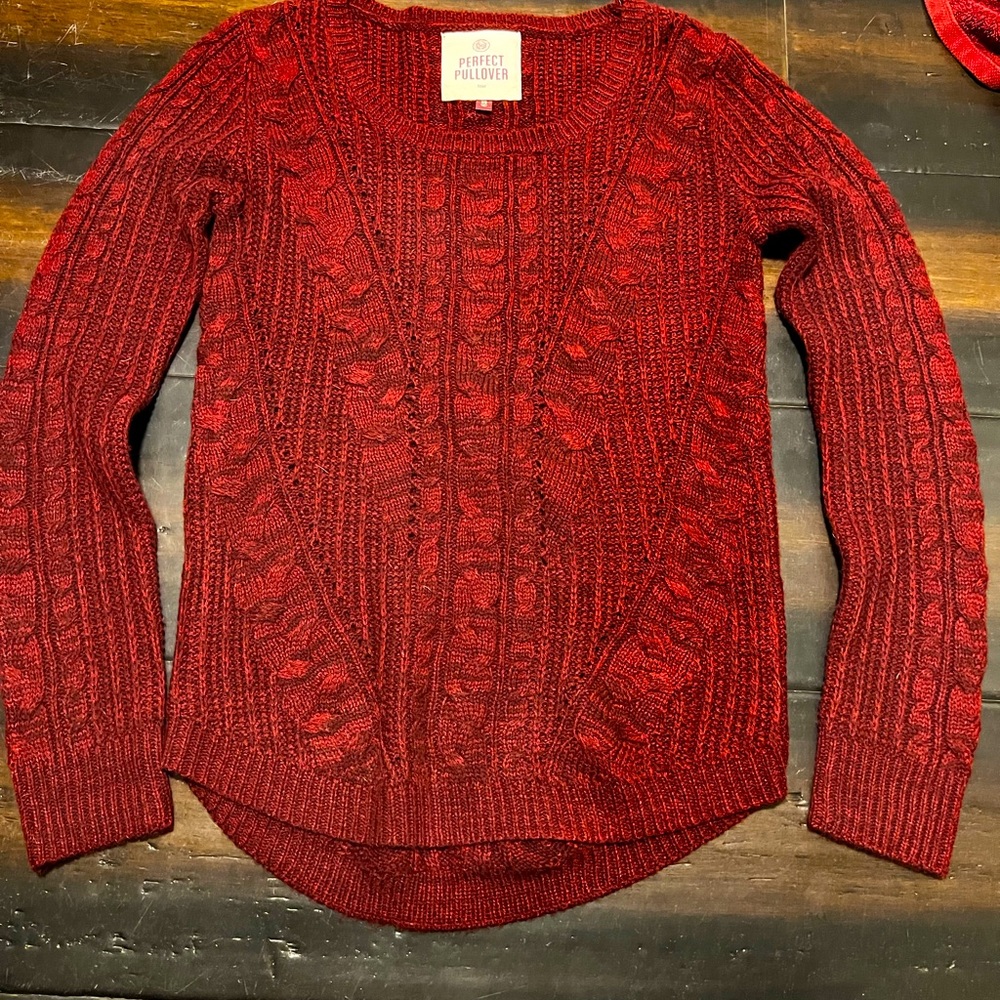 Maroon perfect pullover sweater